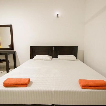 Hotel Yoho Relax On Colombo Esterno foto